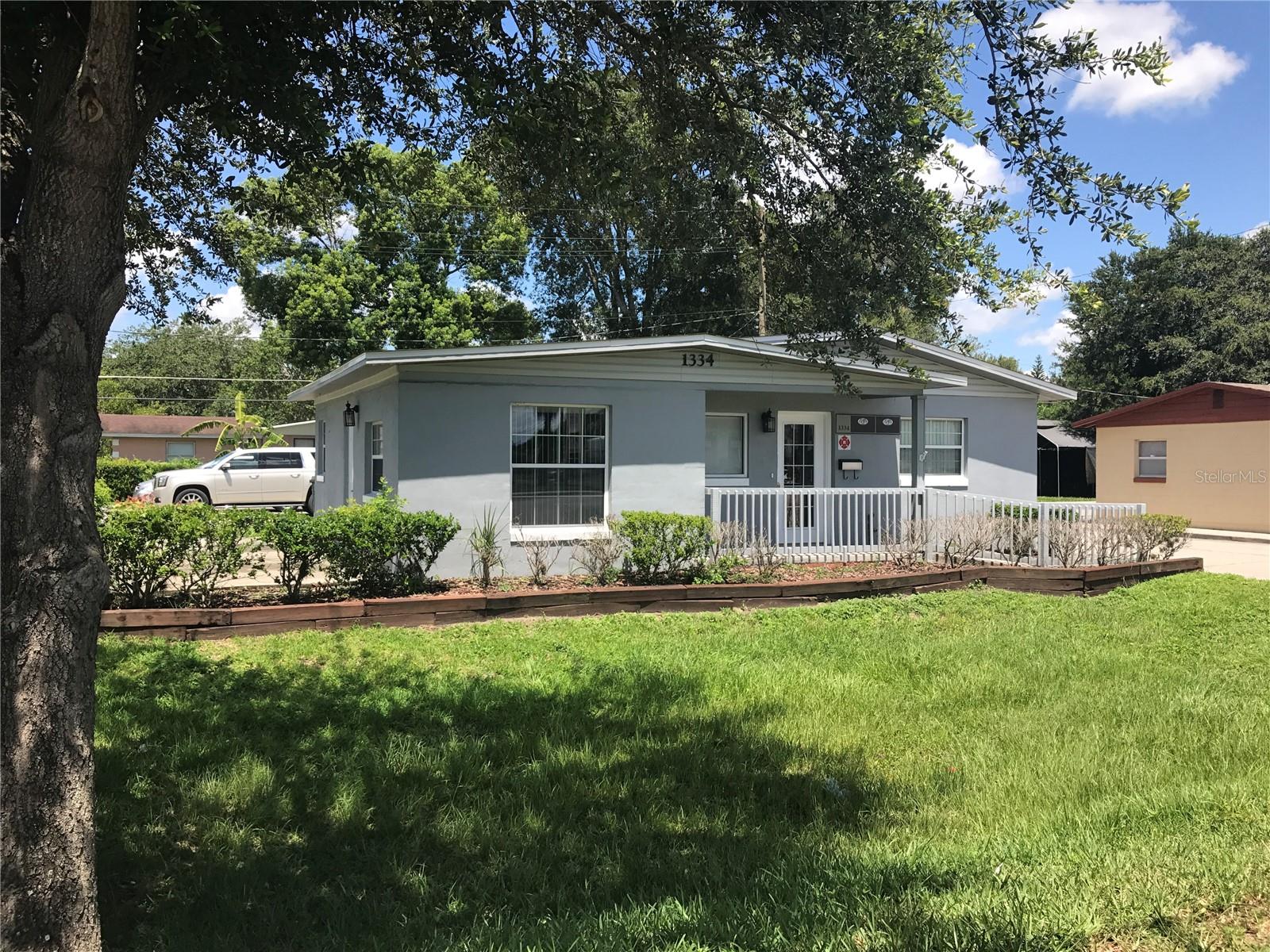 MONTEREY SUB - Commercial Lease