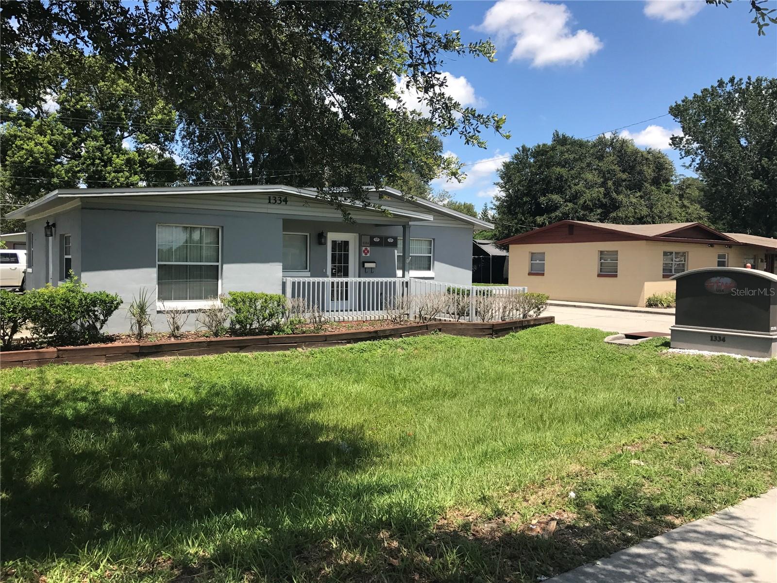 MONTEREY SUB - Commercial Lease