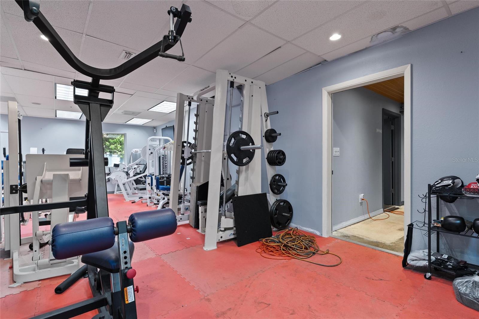 EDGEWOOD - Commercial Lease