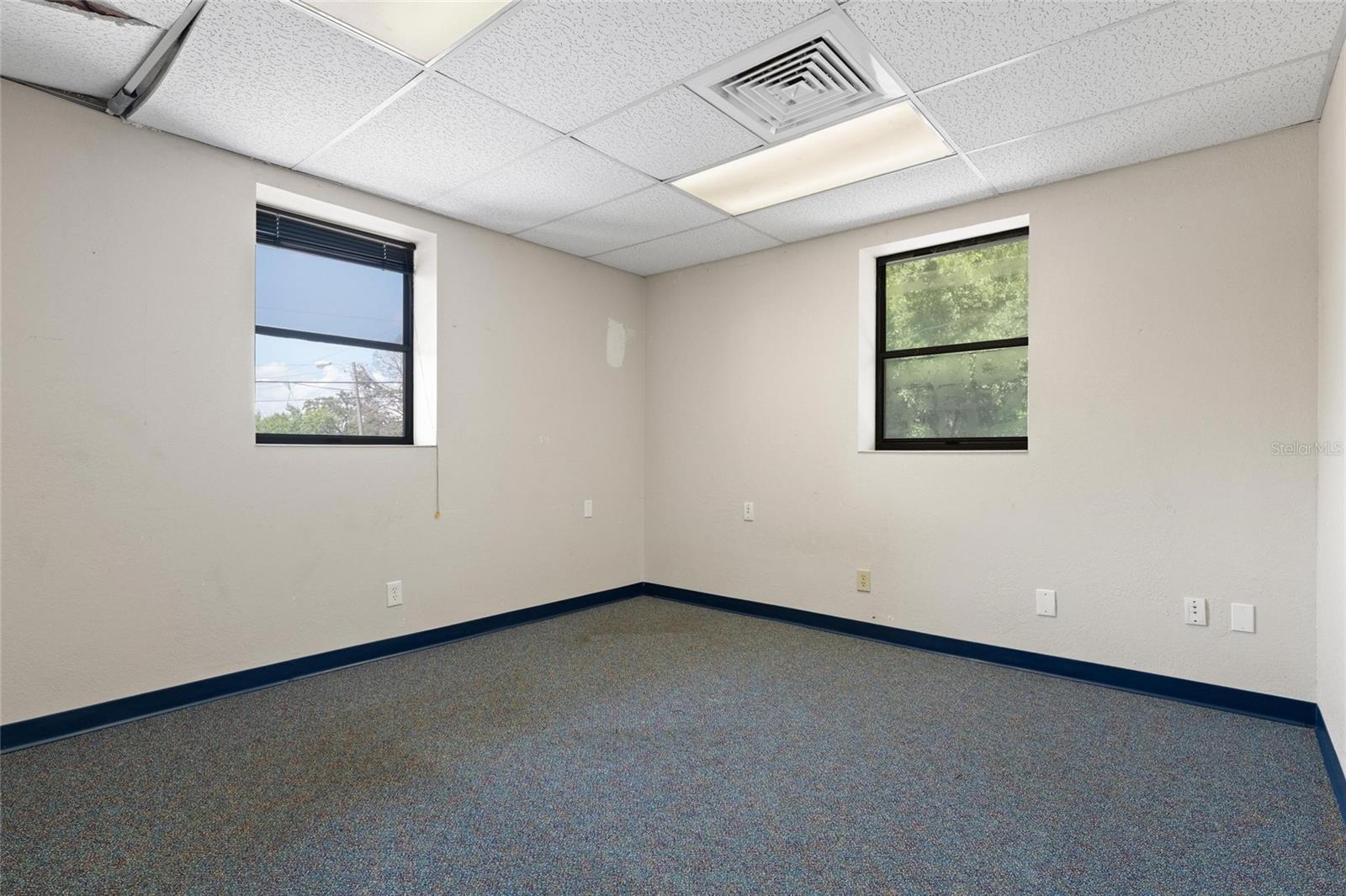 EDGEWOOD - Commercial Lease