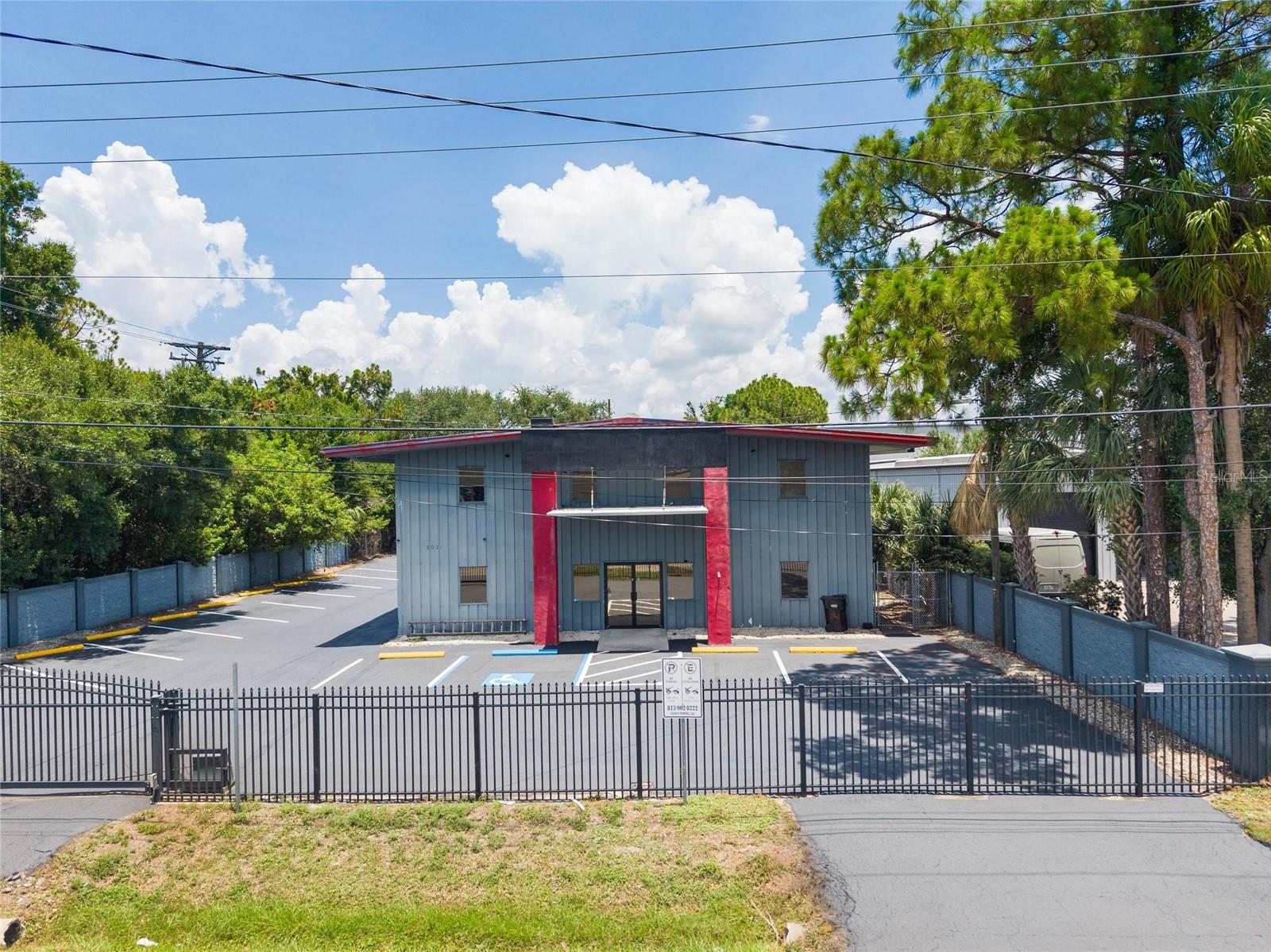 EDGEWOOD - Commercial Lease