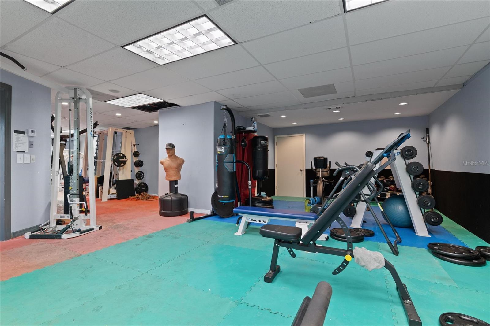 EDGEWOOD - Commercial Lease