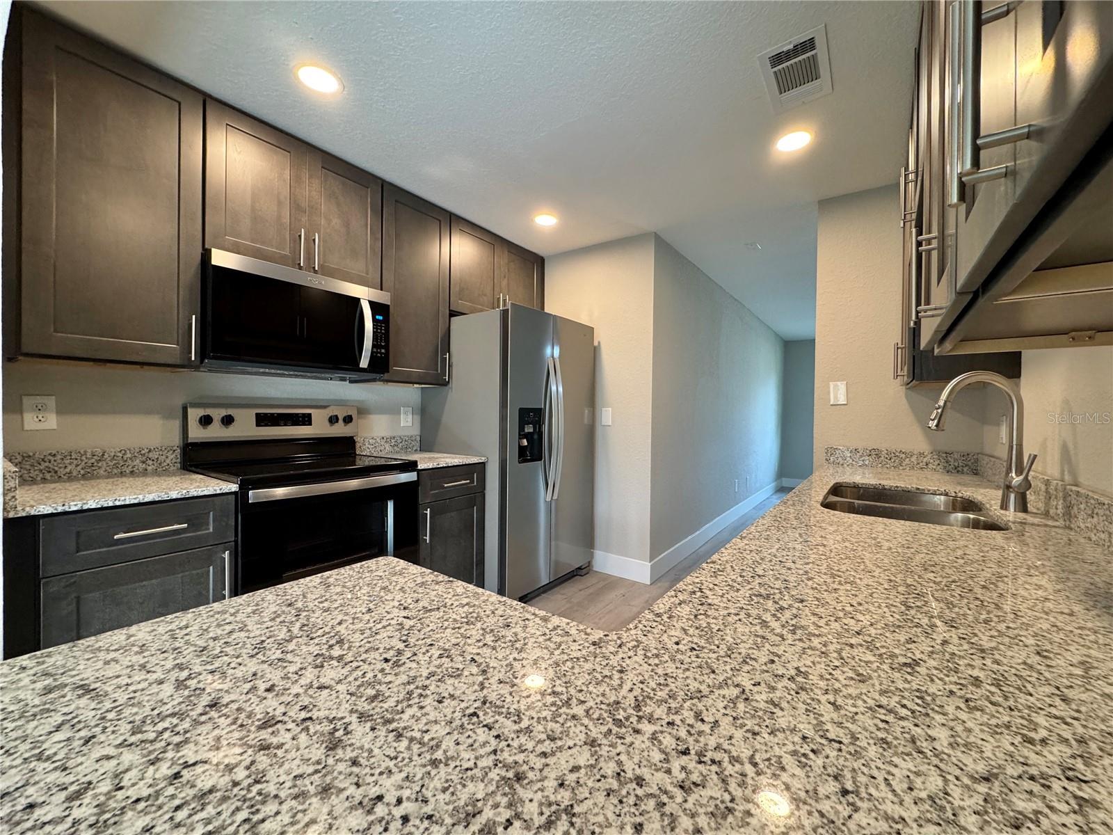 MOCKINGBIRD HILL - Residential Lease