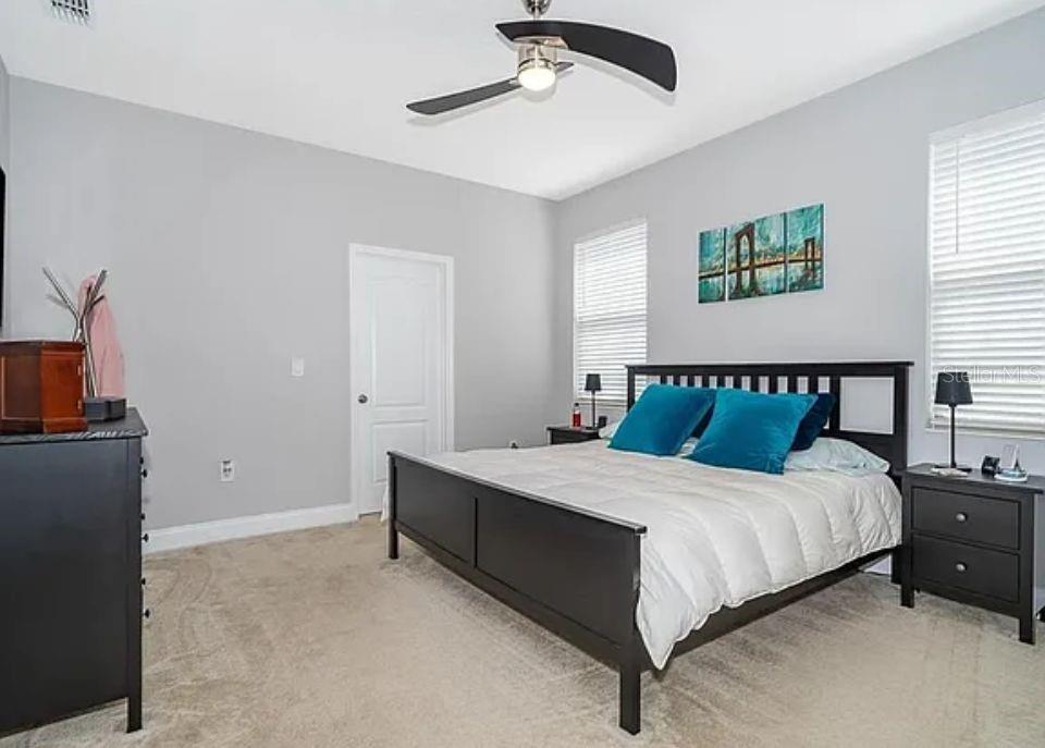 SUNSET GRVS PH 2 - Residential Lease