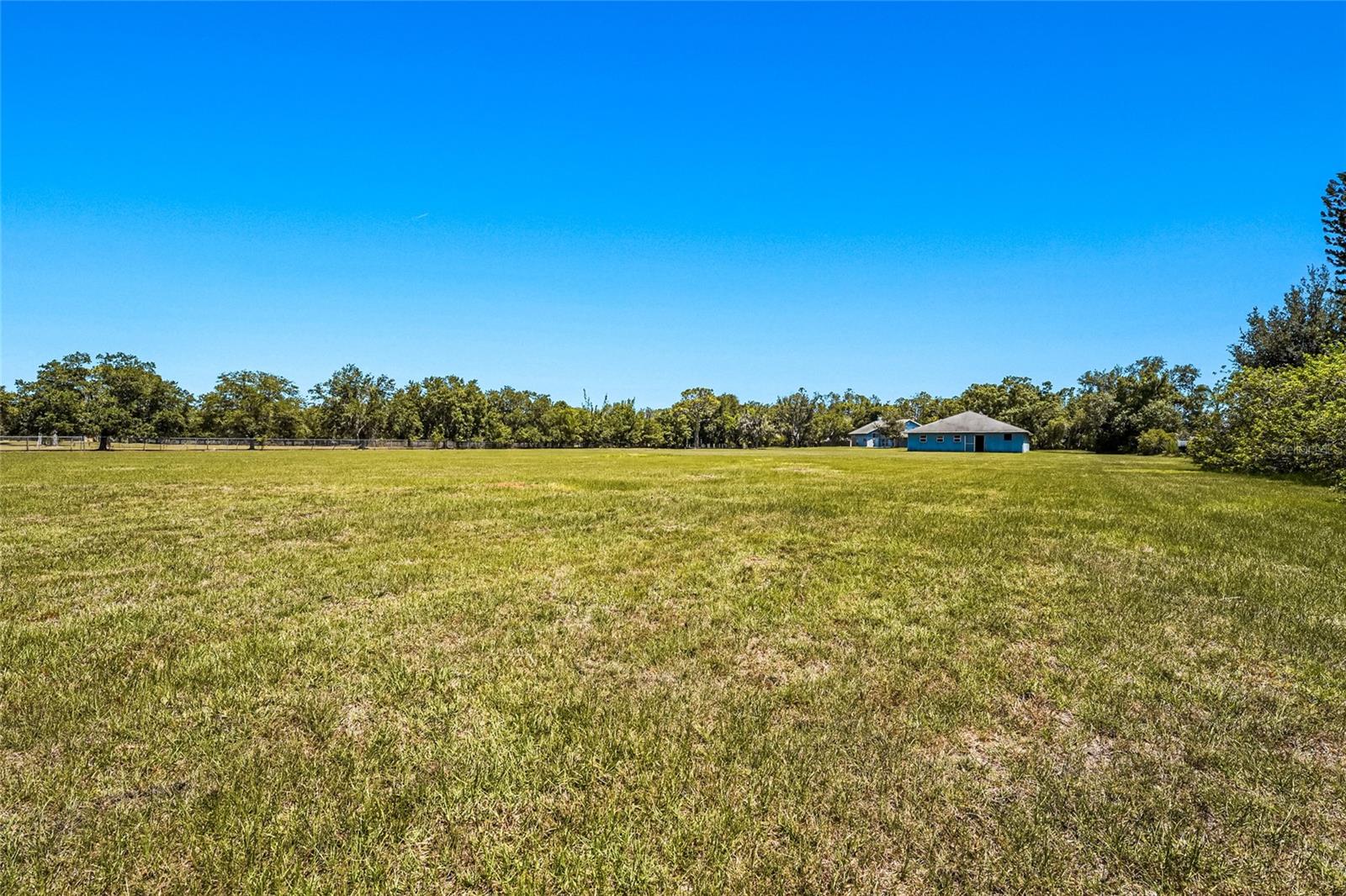 SARASOTA PLANTATIONS - Residential