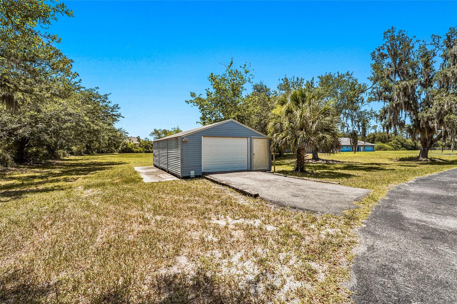 SARASOTA PLANTATIONS - Residential