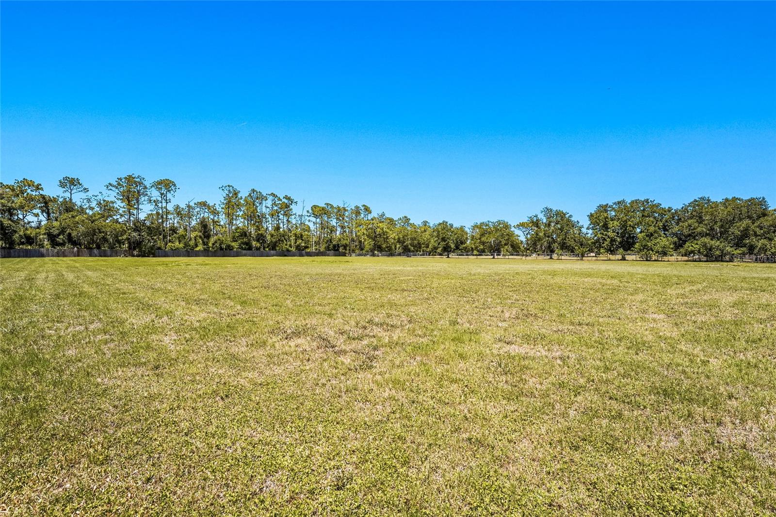 SARASOTA PLANTATIONS - Residential