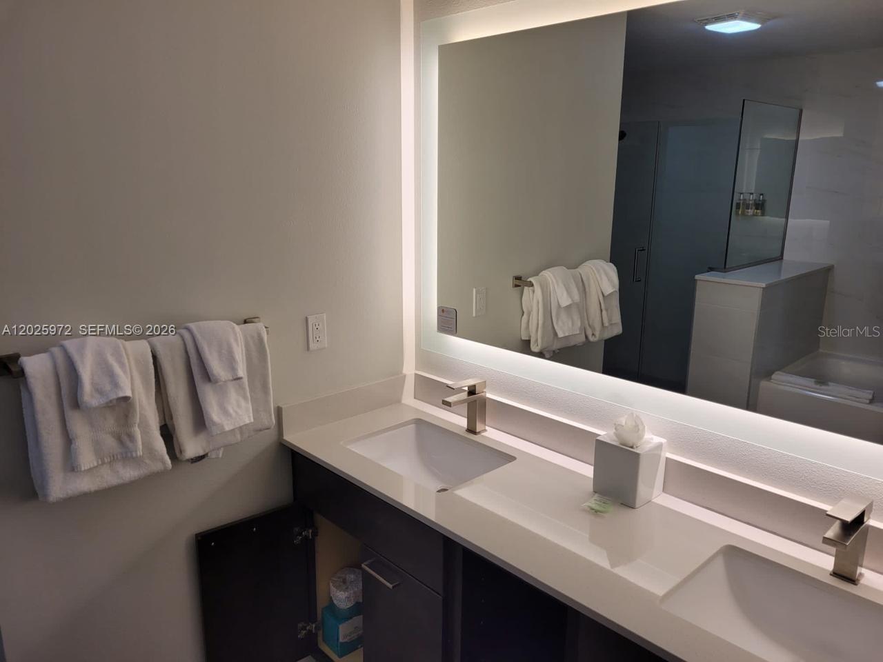 GROVA RESIDENCE & SPA HOTEL CONDO 3 - Residential
