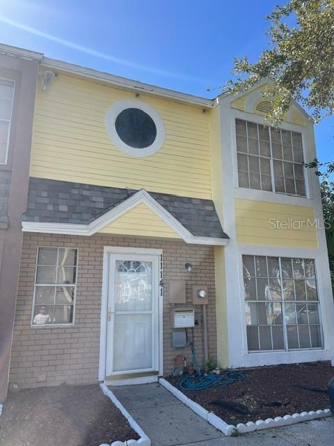 WINDSOR WALK - Residential Lease