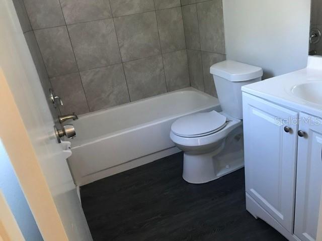 WINDSOR WALK - Residential Lease