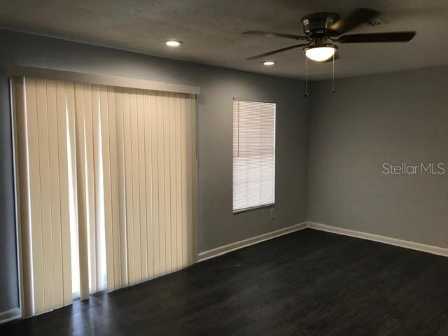WINDSOR WALK - Residential Lease