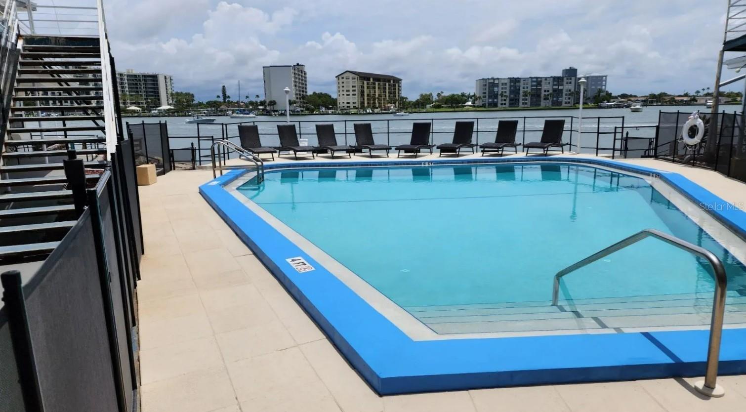 MANDALAY UNIT 5 REP - Commercial Sale