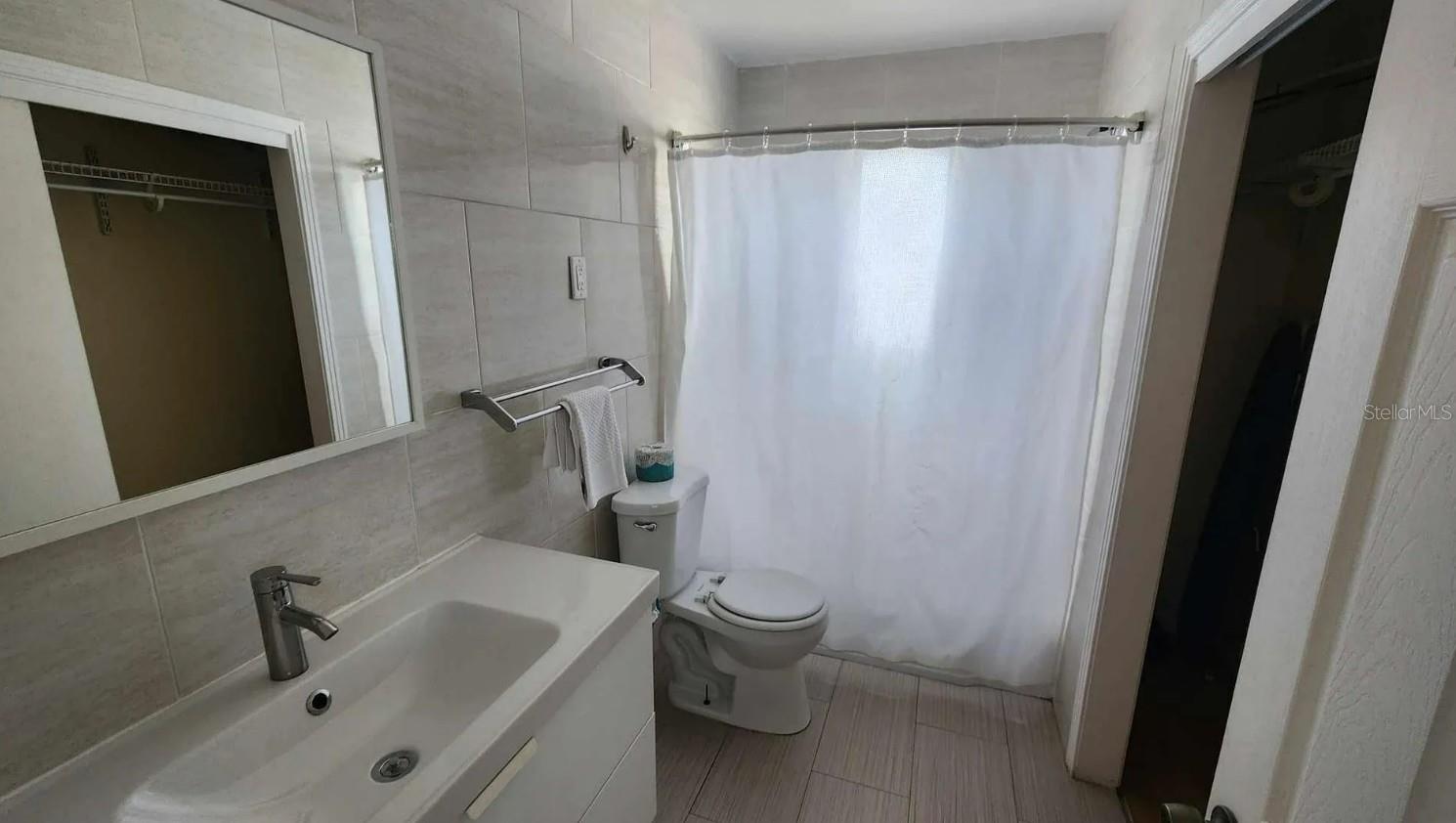 MANDALAY UNIT 5 REP - Commercial Sale