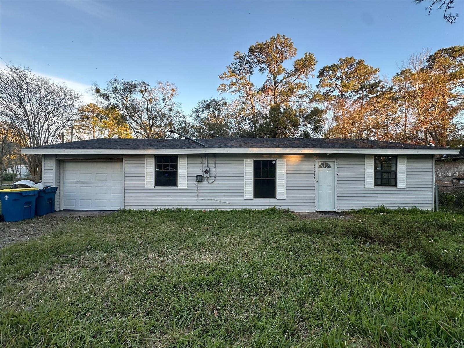 Owner financing available with 25% down. Main house is 2 beds 1 bath and it also has another house on the back thats 1 bed 1 bath but needs remmodeling. Very large lot and the main house is in very good condition.