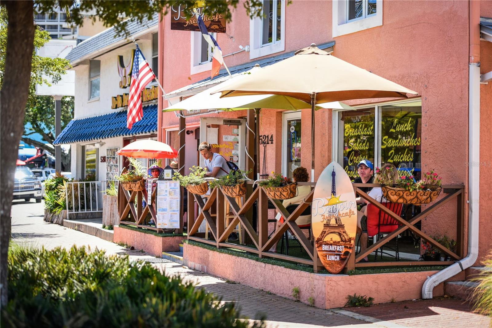 SAINT ARMANDS DIV JOHN RINGLING ESTATES - Residential