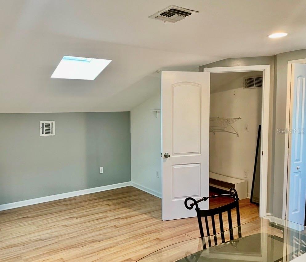 RIVERSIDE AT TWIN RIVERS UN 3A - Residential Lease