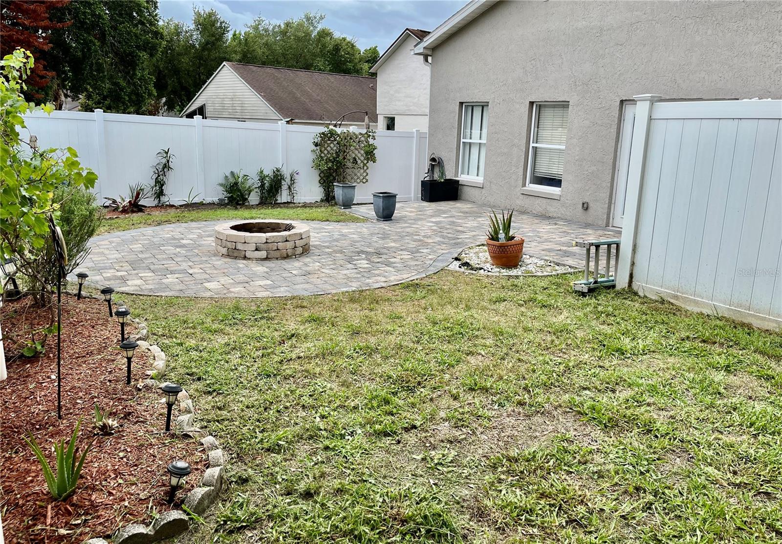 RIVERSIDE AT TWIN RIVERS UN 3A - Residential Lease