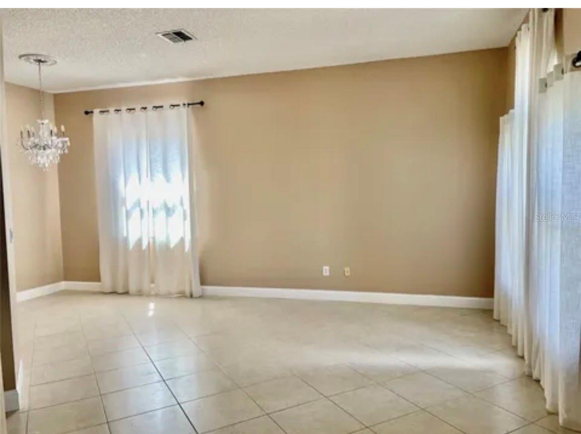 RIVERSIDE AT TWIN RIVERS UN 3A - Residential Lease
