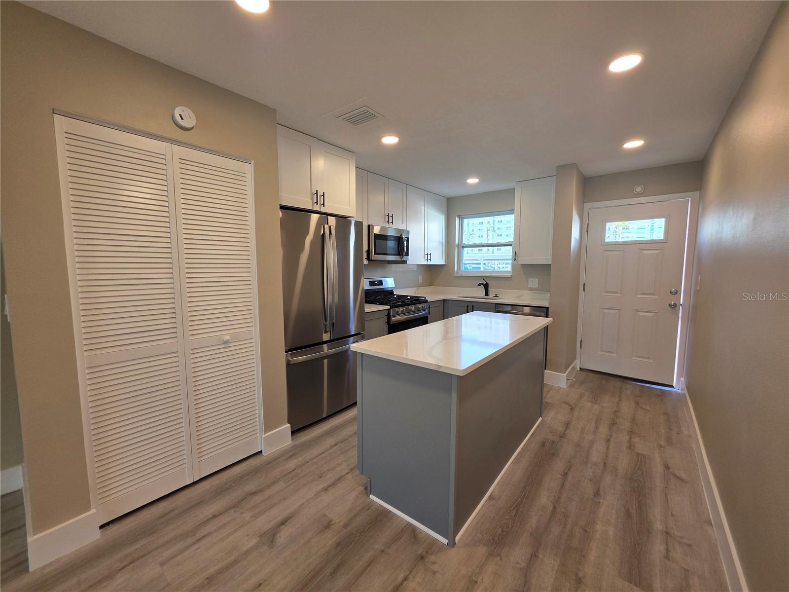 TOWN SHORES OF GULFPORT - Residential