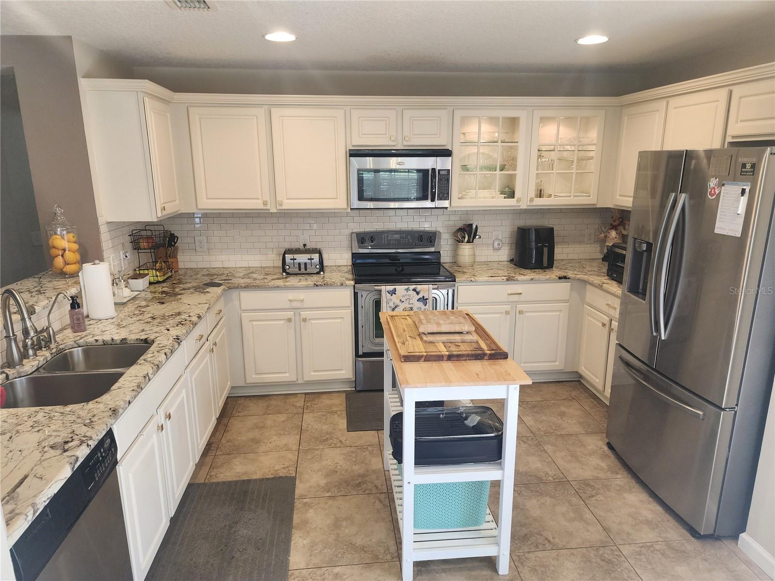 LEHIGH WOODS - Residential