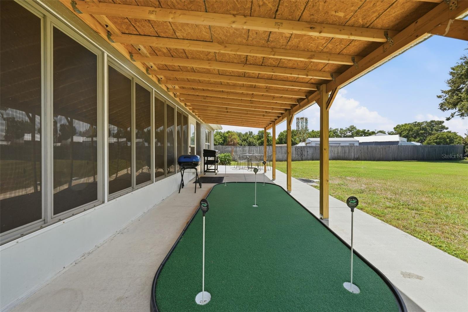 RAINTREE HARBOR SEC 2 - Residential