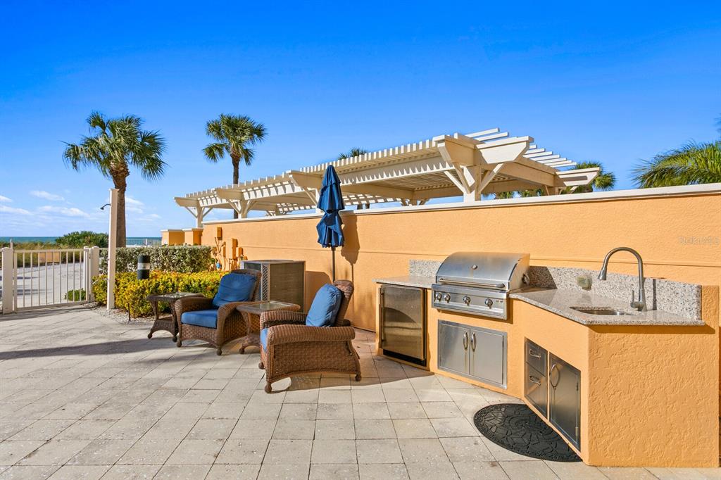SERENO CONDO - Residential