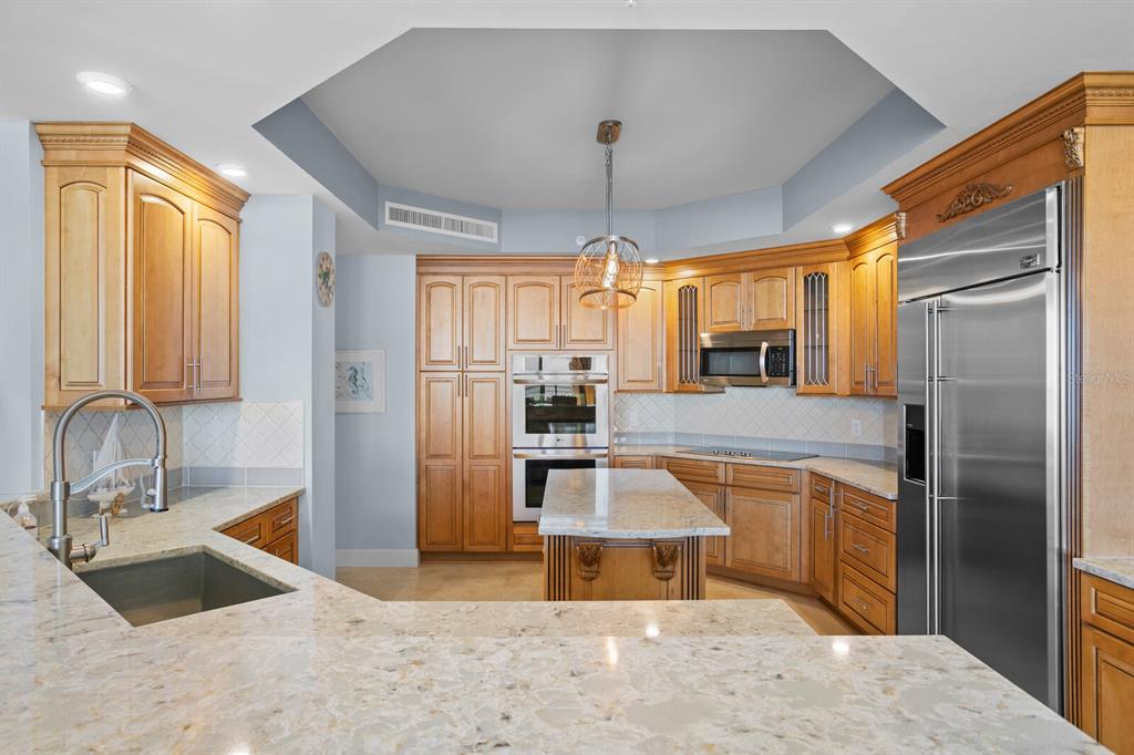 SERENO CONDO - Residential