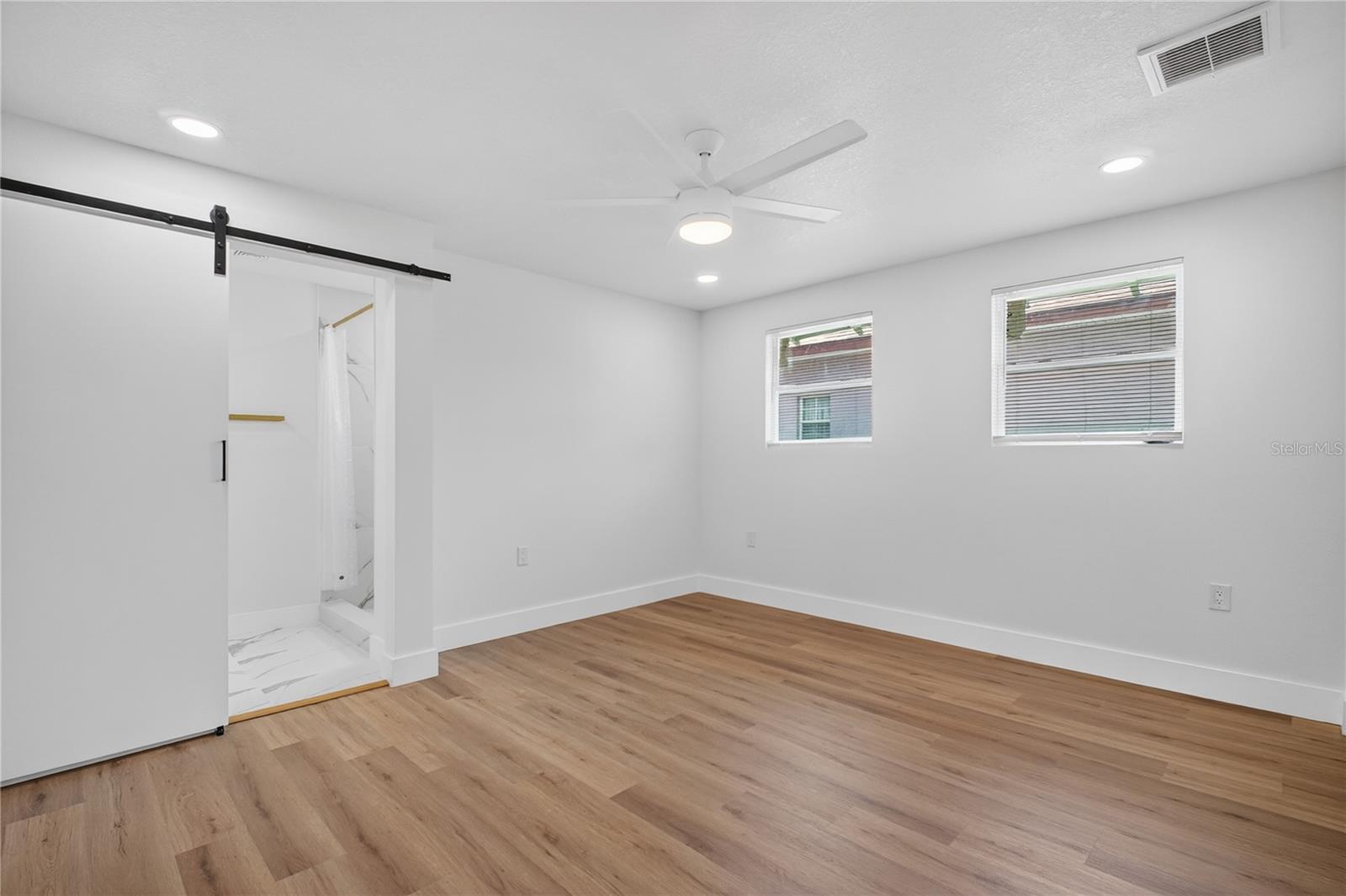 OAK GROVE SUB - Residential