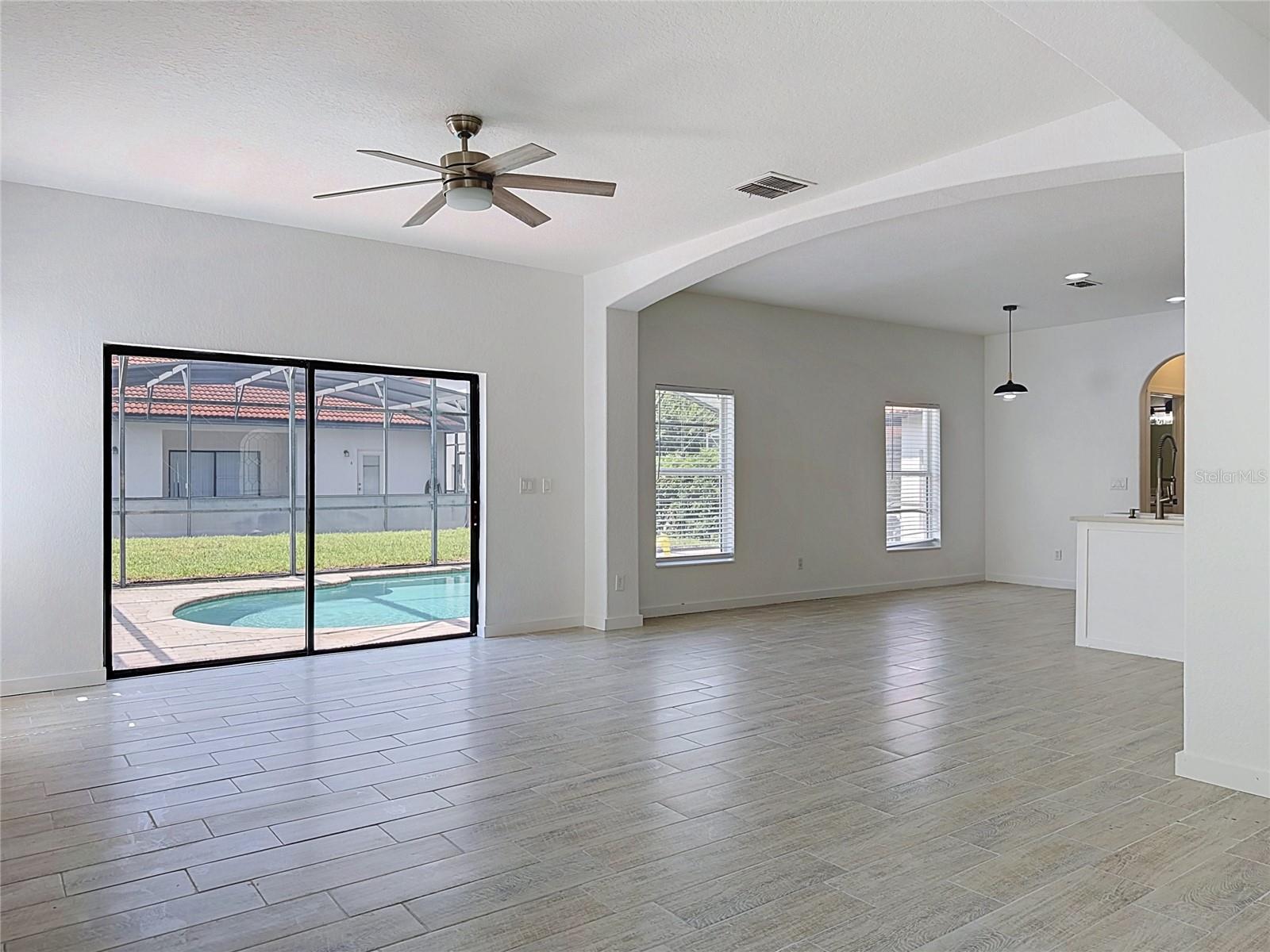 HIGH GROVE UNIT 01 LT 01 PB 50 PG 19-20 - Residential Lease
