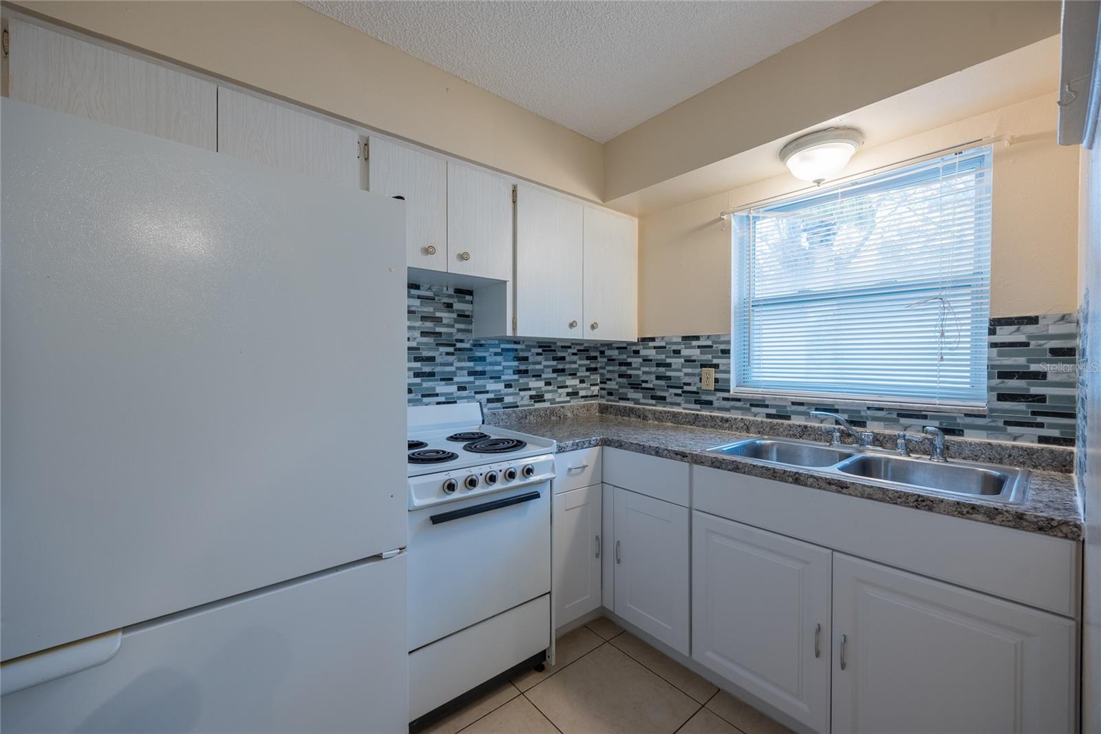 SKYCREST - Residential Income