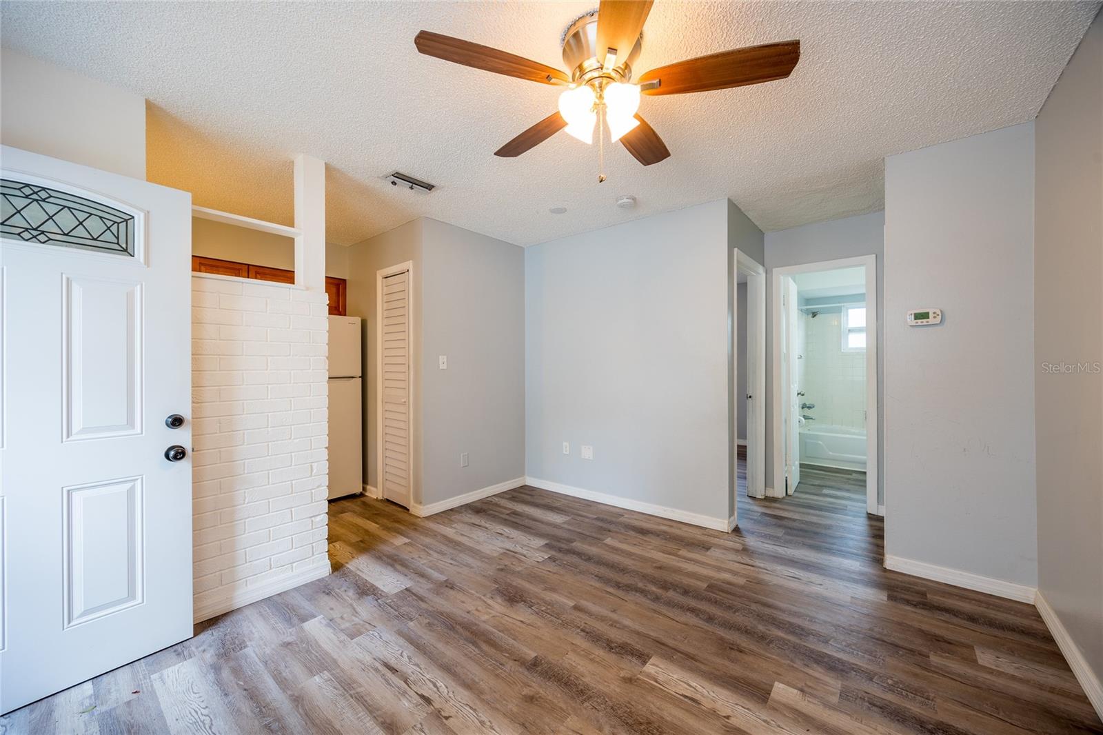 SKYCREST - Residential Income
