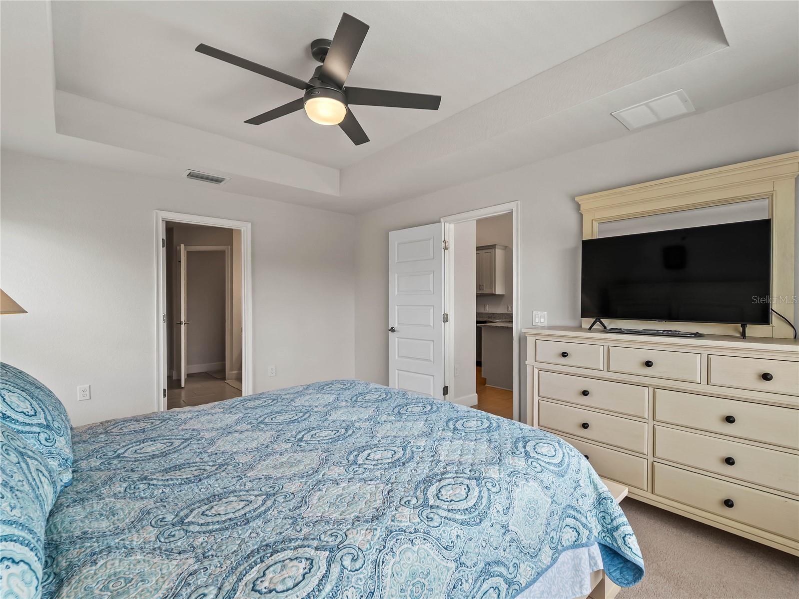 ROTONDA WEST PINE VALLEY - Residential