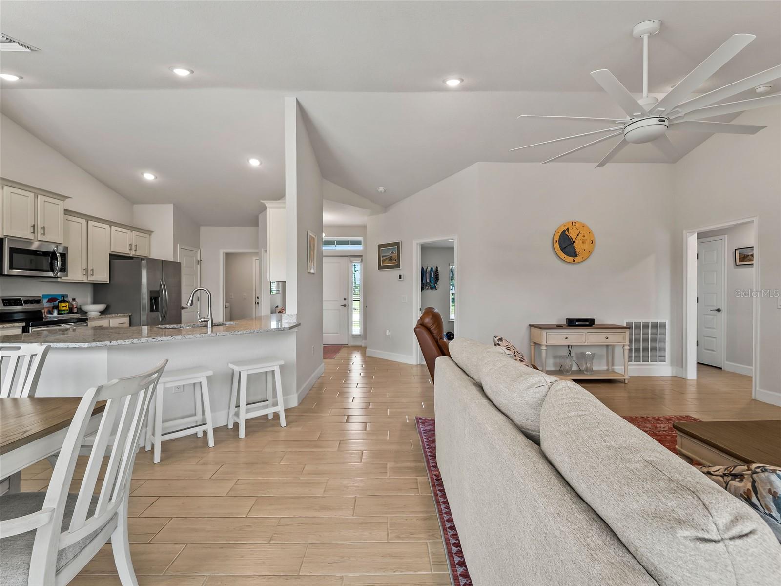 ROTONDA WEST PINE VALLEY - Residential