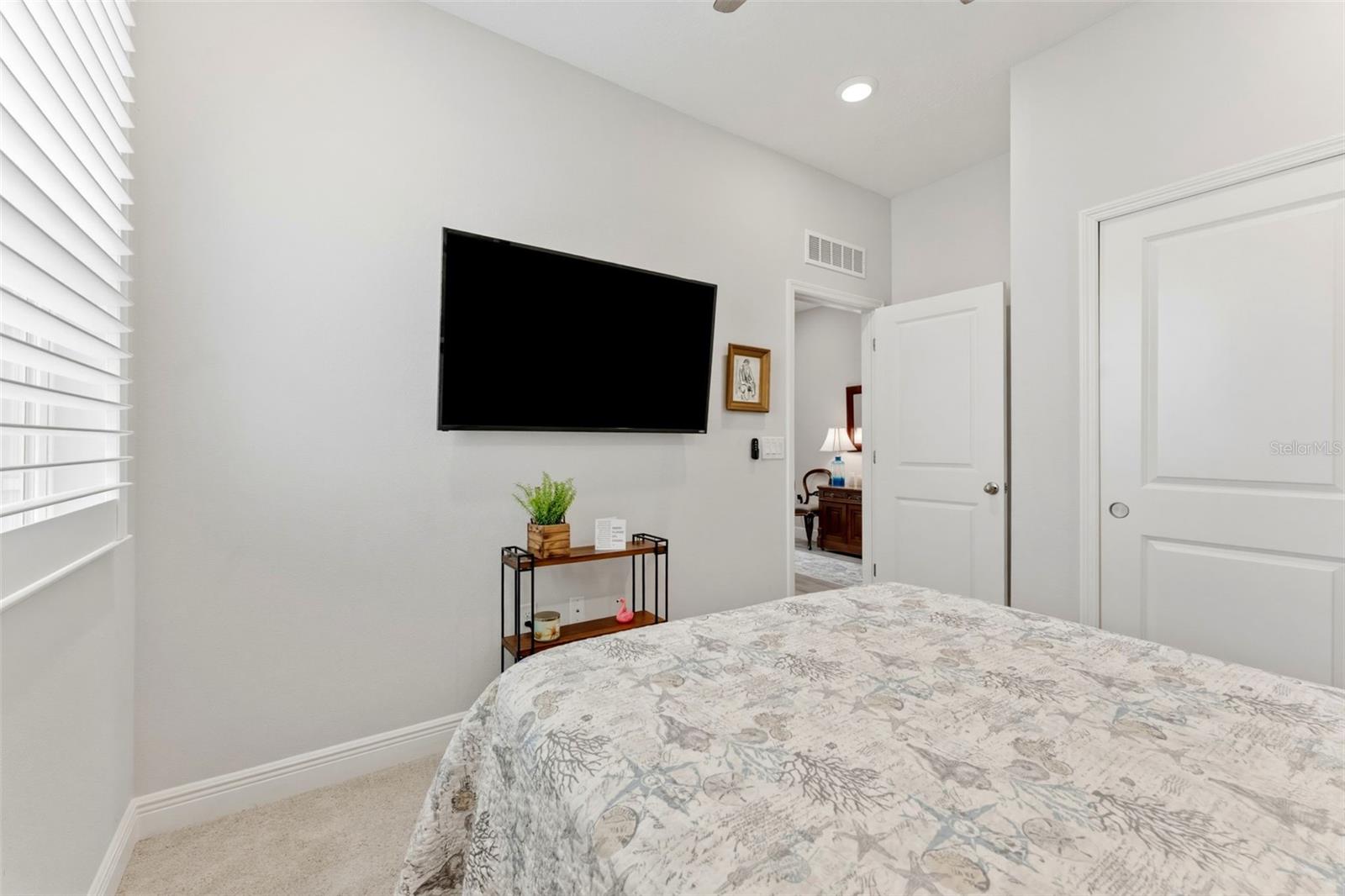 STONEYBROOK AT VENICE - Residential