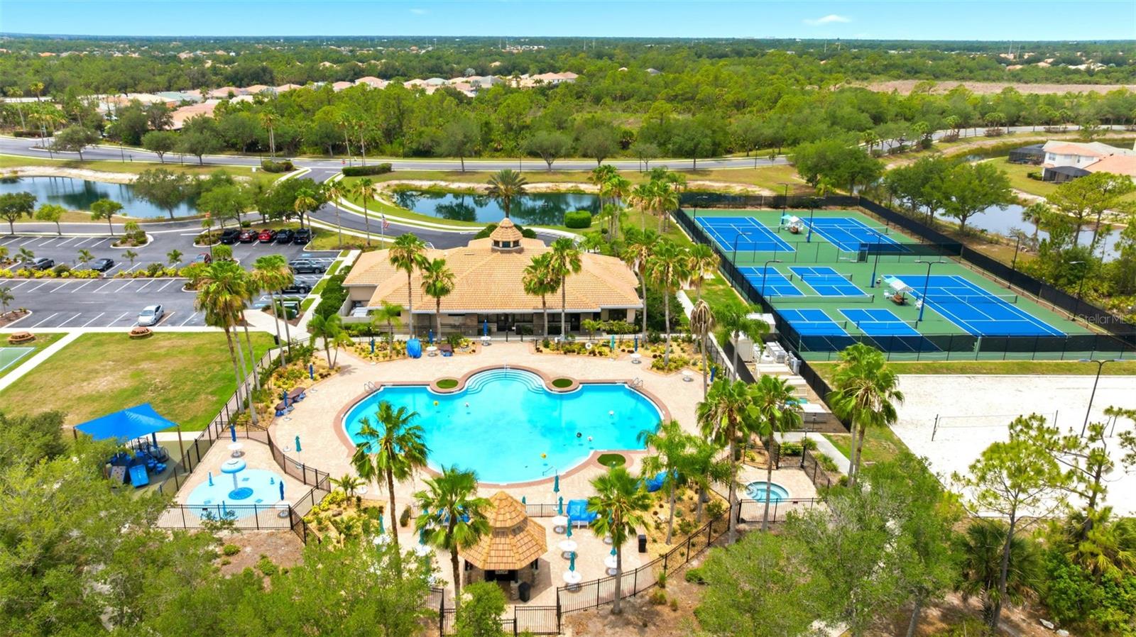 STONEYBROOK AT VENICE - Residential