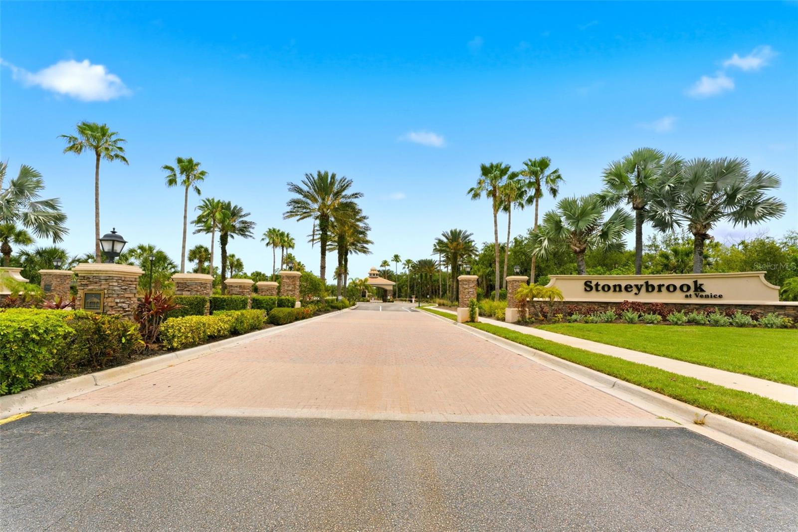 STONEYBROOK AT VENICE - Residential