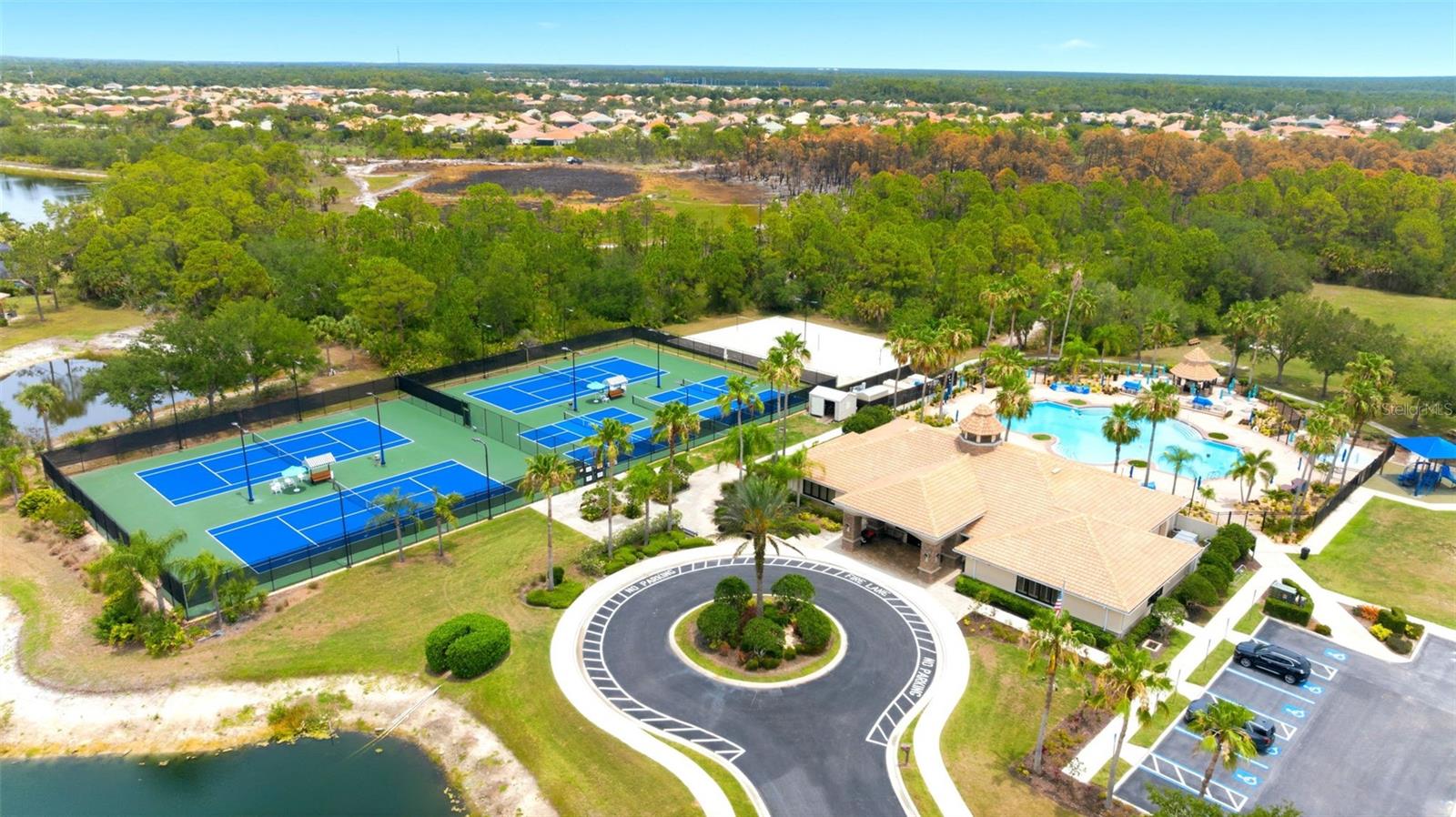 STONEYBROOK AT VENICE - Residential