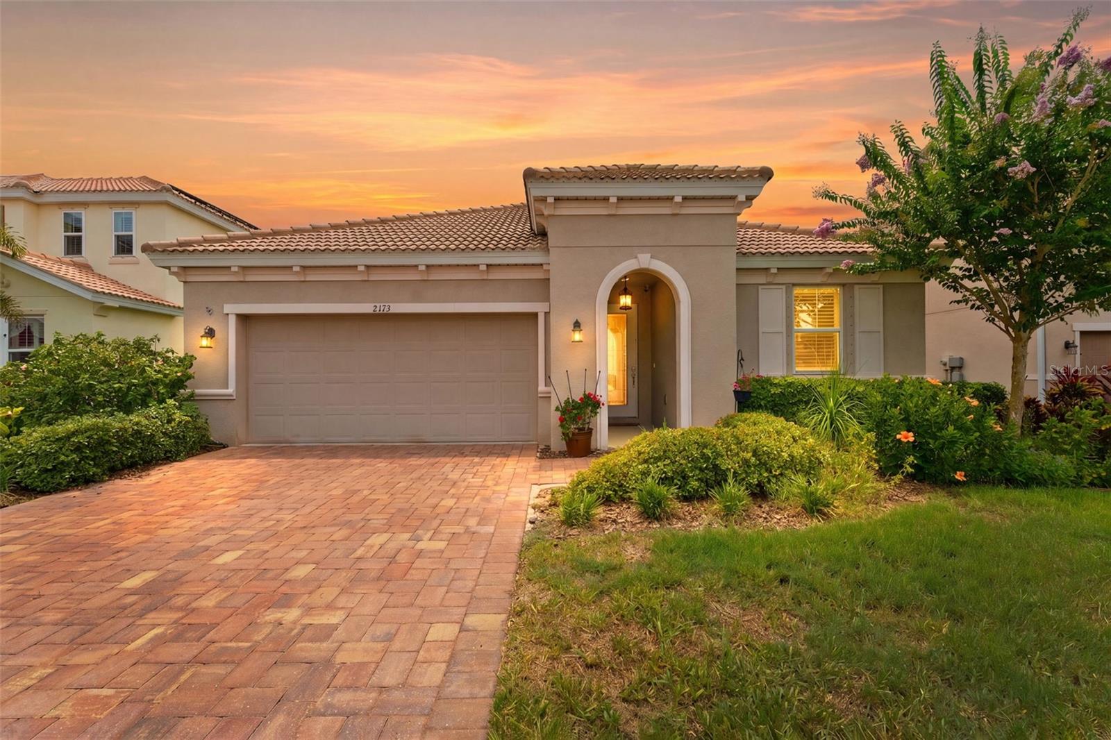 STONEYBROOK AT VENICE - Residential