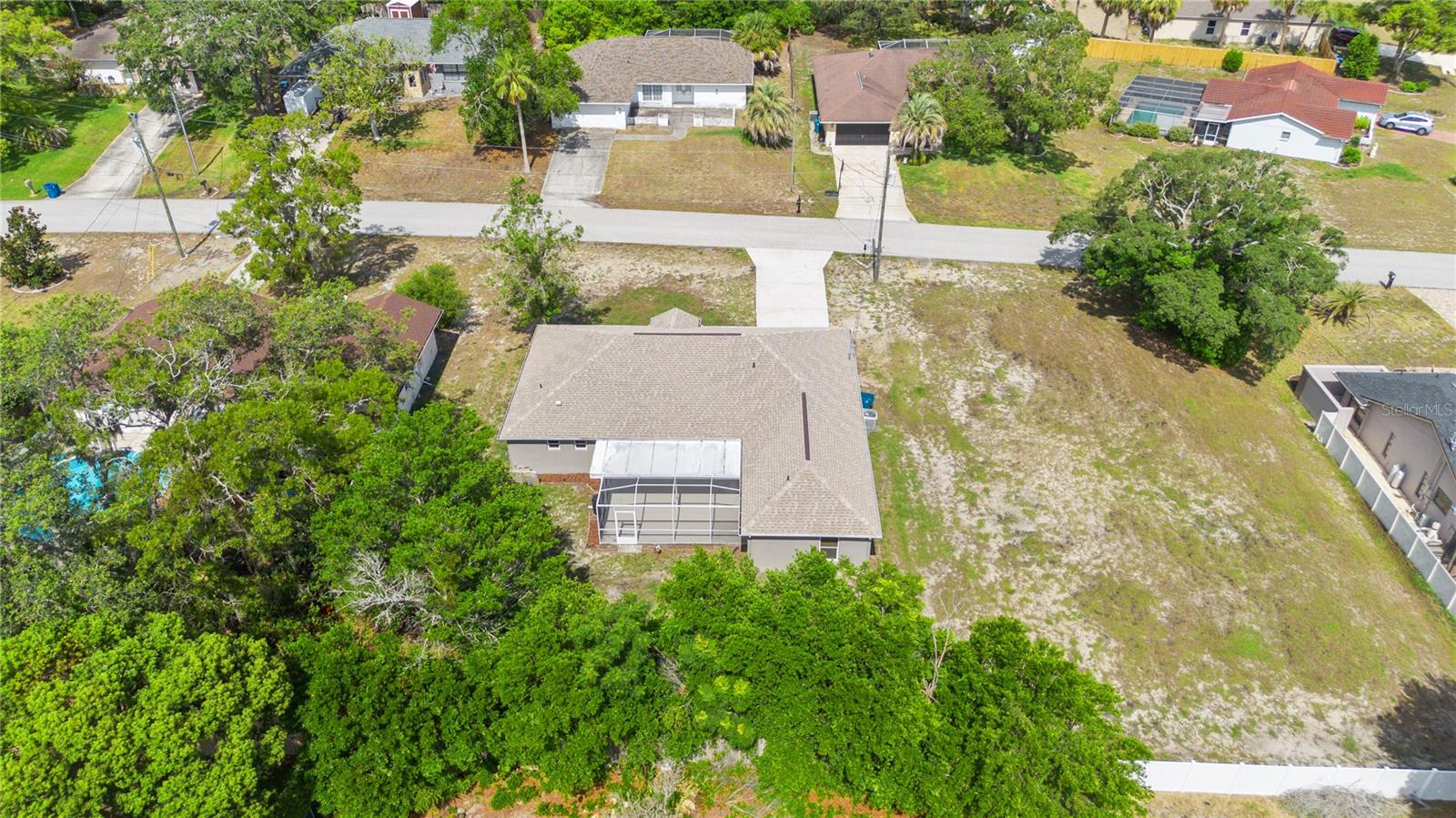 SPRING HILL - Residential