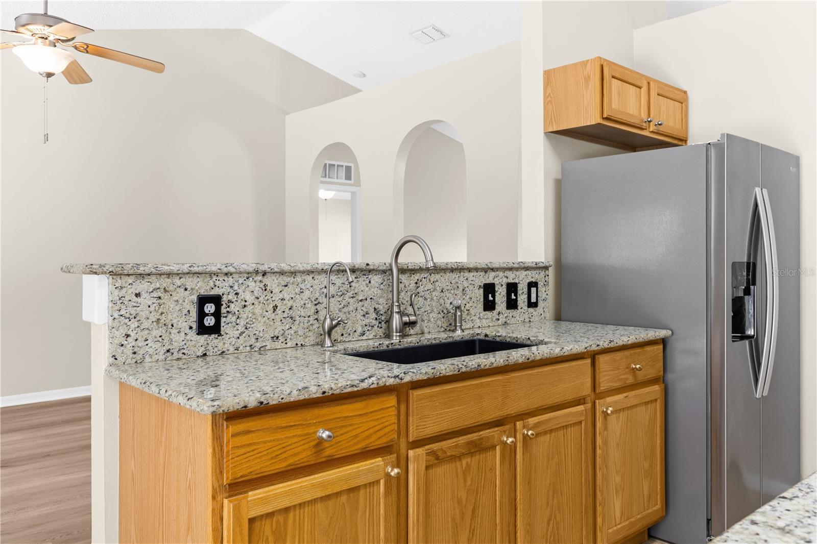 SPRING HILL - Residential