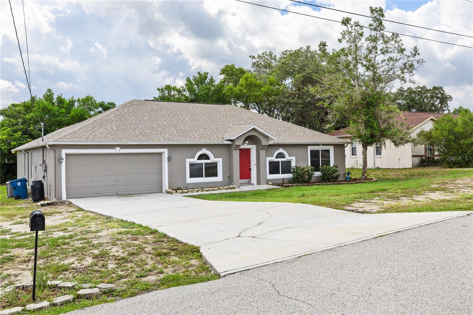 SPRING HILL - Residential