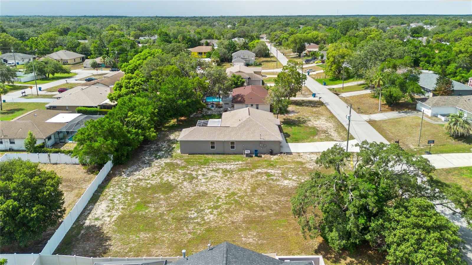 SPRING HILL - Residential