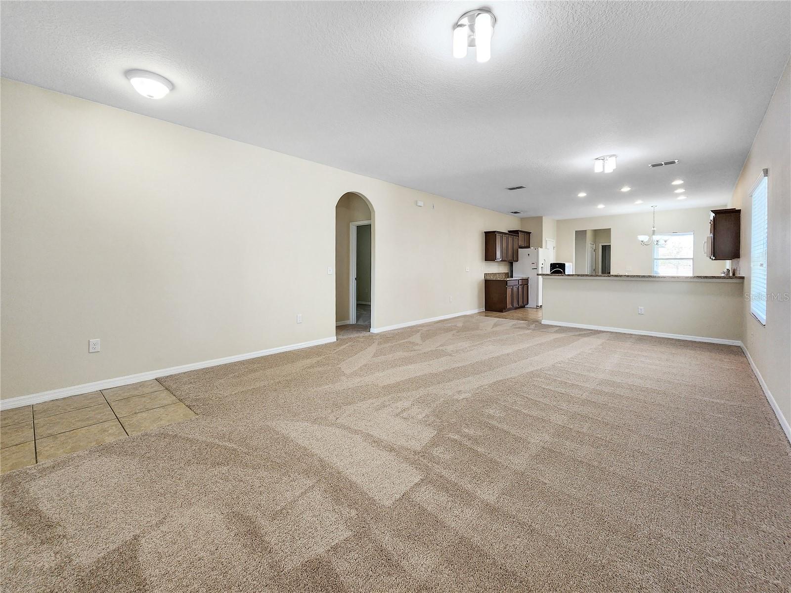 SIGNATURE LAKES PH 2 - Residential