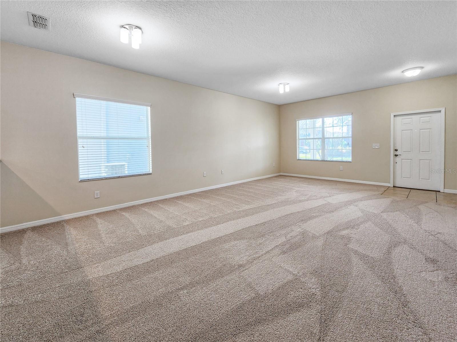 SIGNATURE LAKES PH 2 - Residential