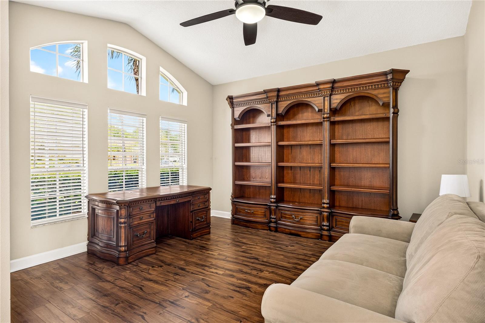 IVY LAKE ESTATES - Residential