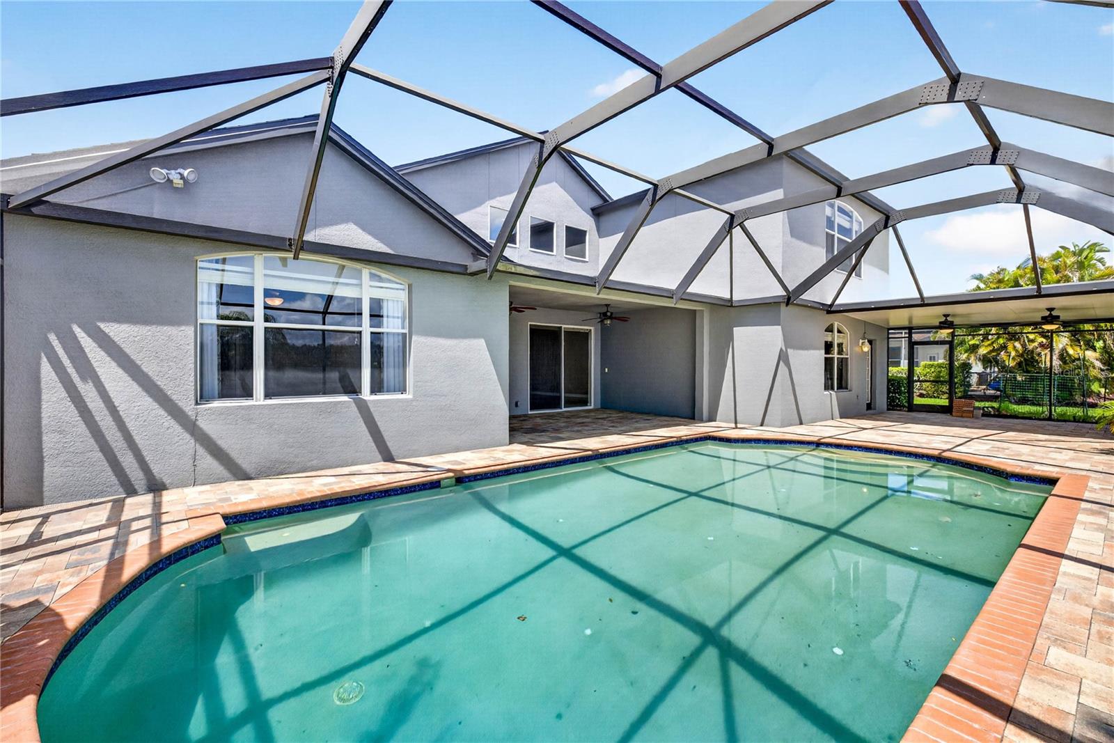 IVY LAKE ESTATES - Residential