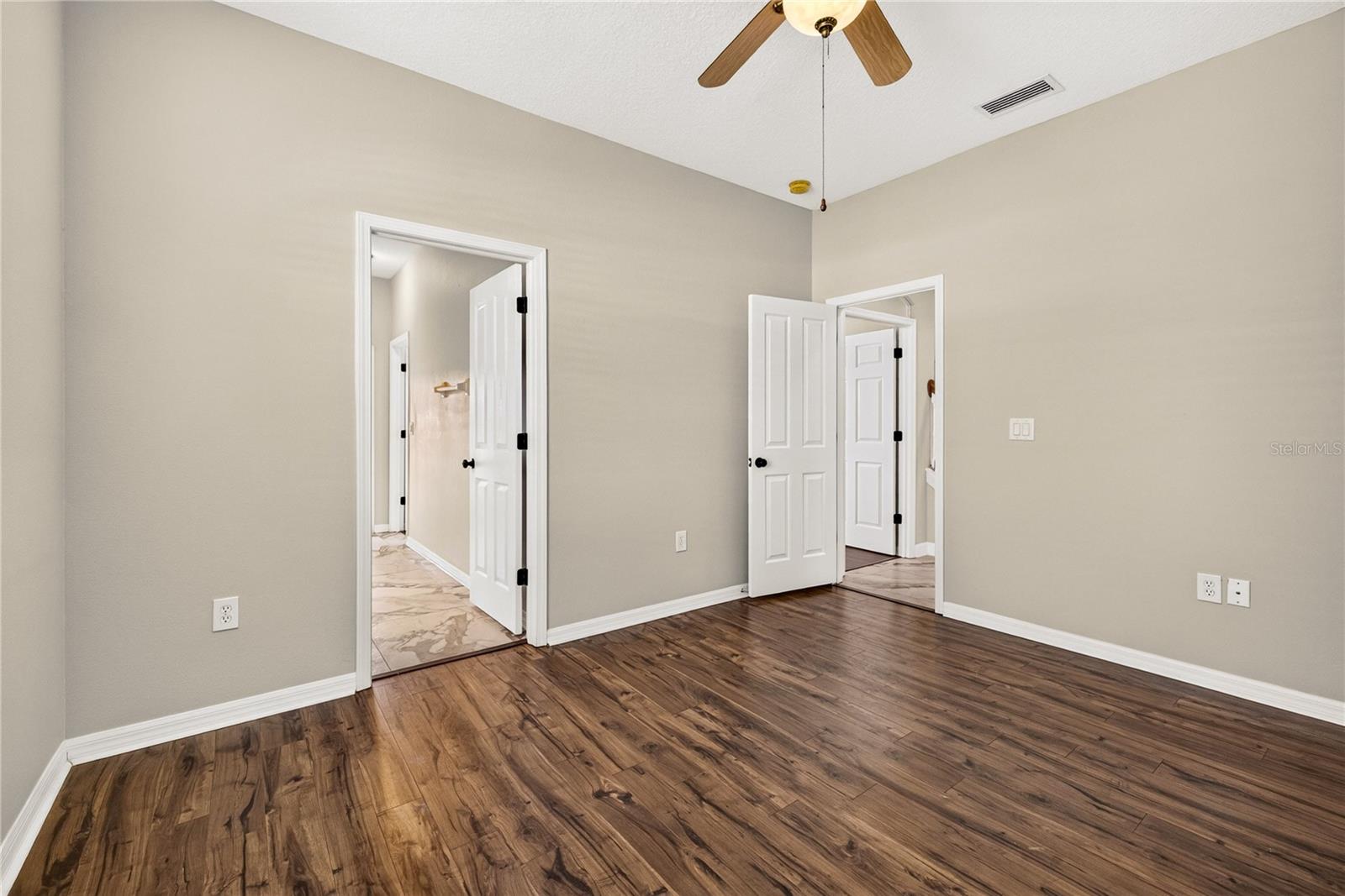 IVY LAKE ESTATES - Residential