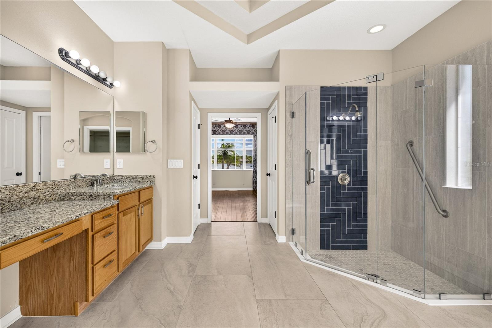 IVY LAKE ESTATES - Residential