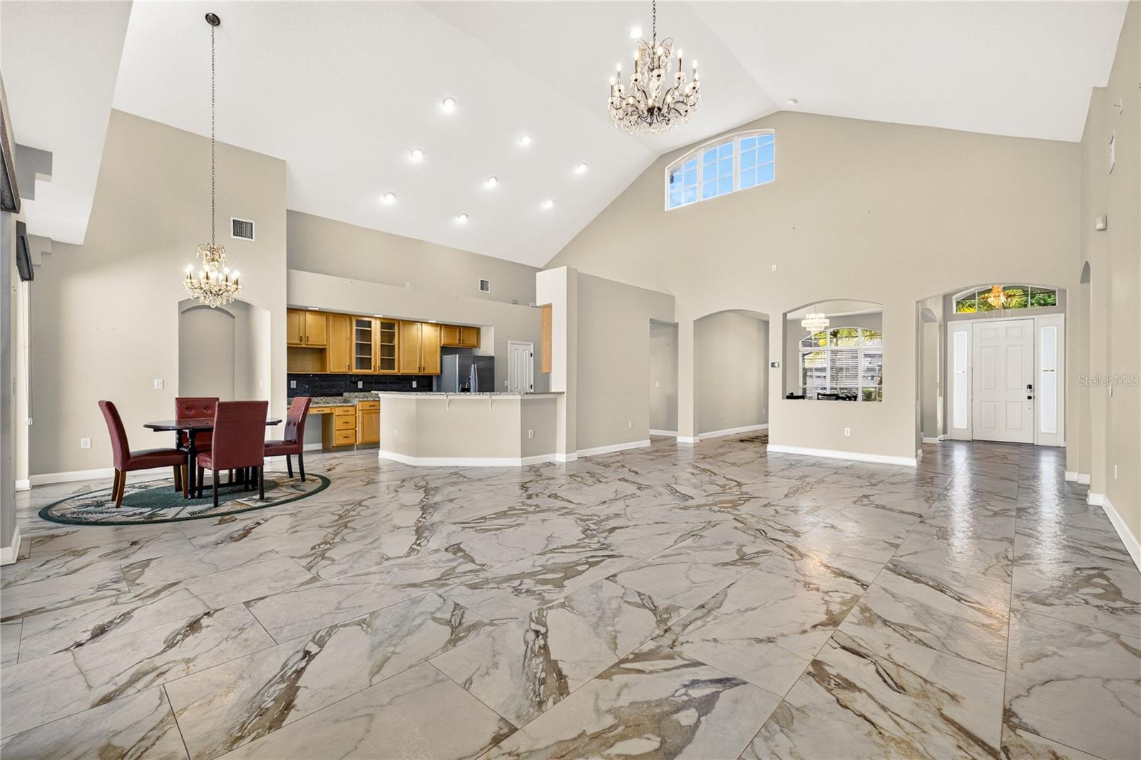 IVY LAKE ESTATES - Residential