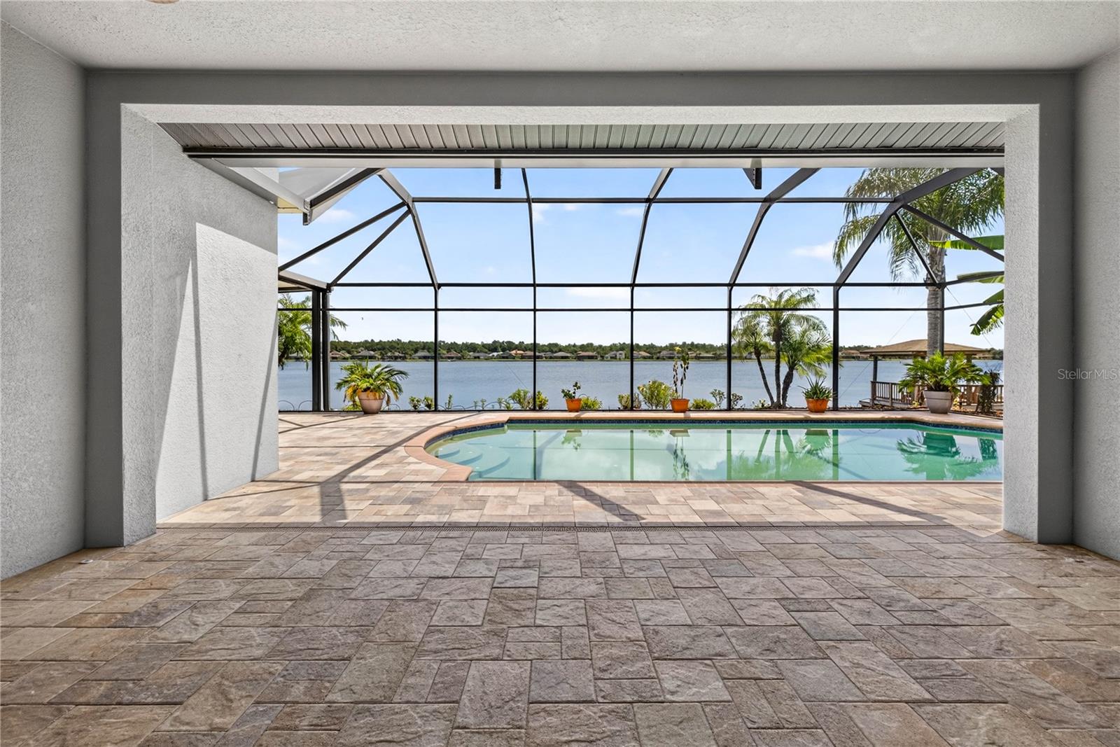 IVY LAKE ESTATES - Residential